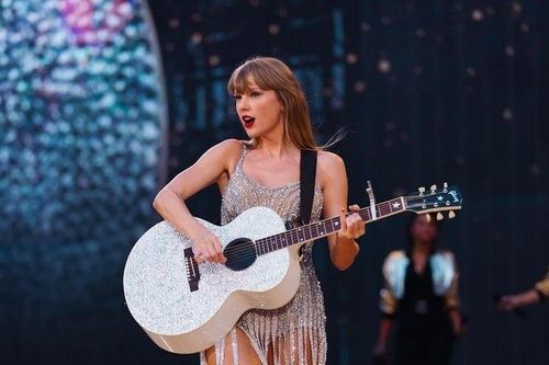 Mặc như Taylor Swift đi The Eras Tour