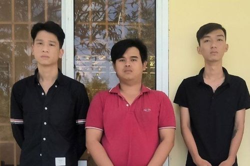 Khởi tố, bắt tạm giam 9 bị can trong đường dây mua bán người