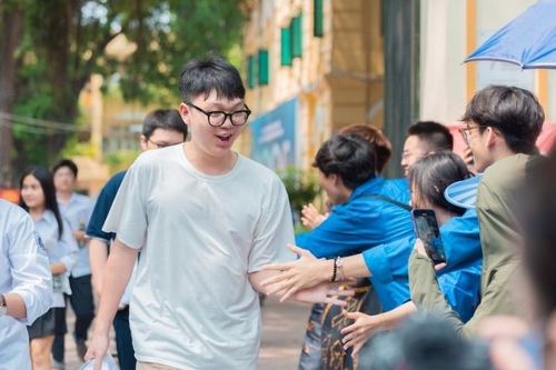 Hà Nội hạ điểm chuẩn trúng tuyển bổ sung vào lớp 10