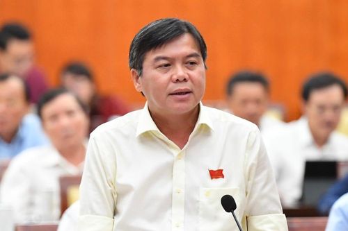 Quan tâm hỗ trợ vốn vay cho người dân