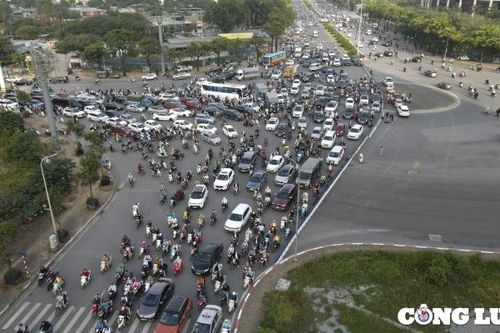 Hà Nội: Xử lý 5/37 điểm đen về ùn tắc giao thông