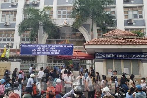 Điểm chuẩn vào lớp 6 trường THPT Chuyên Trần Đại Nghĩa là 64,75 điểm