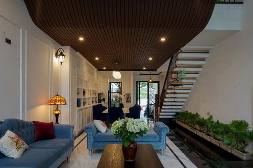 Nhà phố phong cách Indochine của vợ chồng trẻ