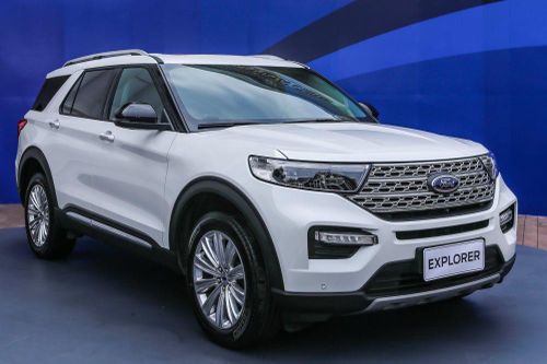Ô tô SUV tiền tỷ đua nhau hạ giá, mức giảm hàng trăm triệu trong tháng 7
