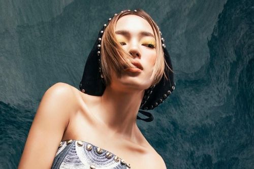 Châu Bùi khoe vai thon với áo xẻ, đầm quây ngực