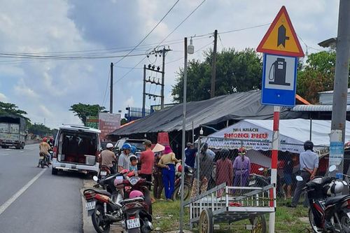 Chủ quán cà phê bị tên trộm đâm tử vong