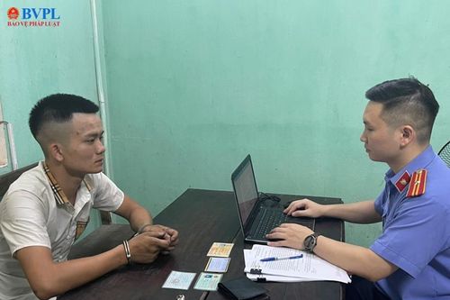 Phê chuẩn khởi tố đối tượng cướp xe máy của 'xe ôm'