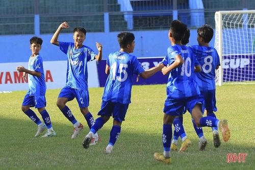 U13 Hồng Lĩnh Hà Tĩnh vào bán kết giải thiếu niên toàn quốc