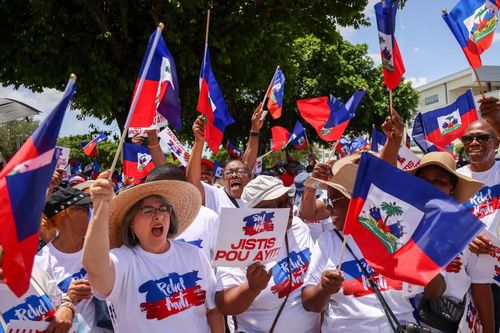 Người Haiti tuần hành, kêu gọi chính quyền Mỹ giúp đỡ