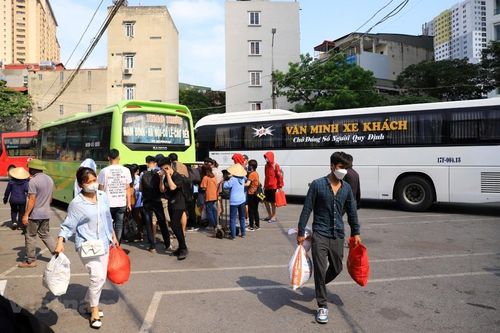 Bộ GTVT: 6 tháng, vận tải hành khách và hàng hóa tăng trưởng 2 con số