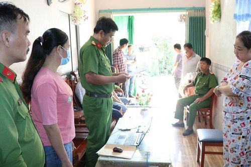 Vĩnh Long: Bắt 'bà trùm' lừa đảo chiếm đoạt 4 tỷ đồng