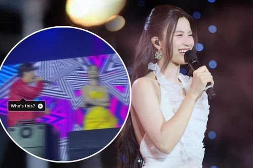 Đông Nhi hội ngộ bạn thân trên sân khấu nước ngoài, song ca bản hit một thời