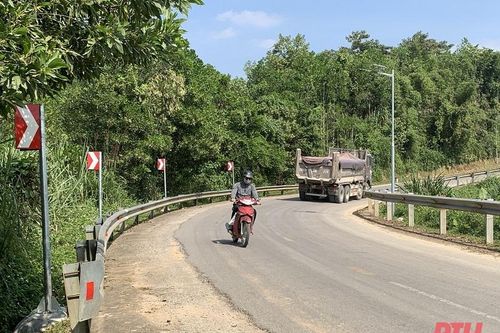 Rà soát tổng thể toàn bộ 'điểm đen' tai nạn giao thông trên các tuyến quốc lộ