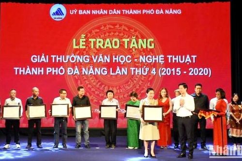 Giải thưởng văn học - nghệ thuật thành phố cao nhất 40 triệu đồng/giải