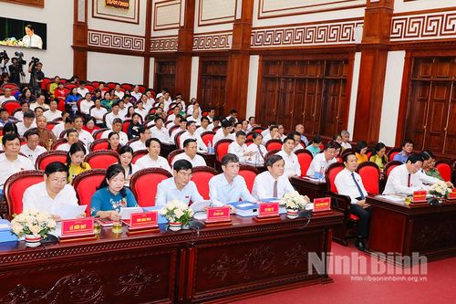 Khai mạc trọng thể kỳ họp thứ 15, HĐND tỉnh khóa XV