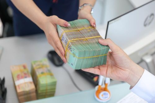 Ngân hàng Nhà nước điều chỉnh chỉ tiêu tăng trưởng tín dụng năm 2023