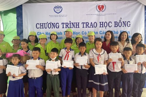 Bình Thuận: Hơn 500 triệu đồng hỗ trợ trẻ em khuyết tật, khó khăn