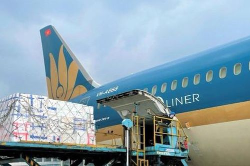 Vận chuyển vải quả đi quốc tế của Vietnam Airlines tăng 200% so cùng kỳ