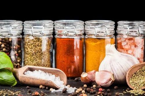 7 gia vị trong nhà bếp giúp giảm viêm, đau