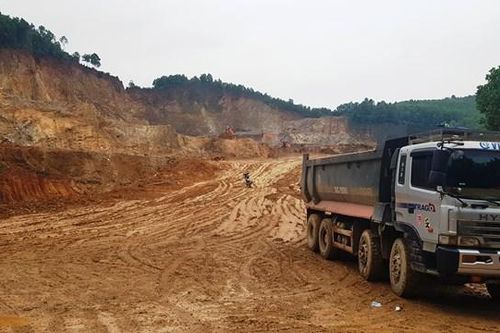 Siết chặt hoạt động khai thác khoáng sản