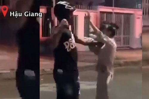 Khởi tố 2 vợ chồng hành hung cô gái 19 tuổi trước nhà nghỉ