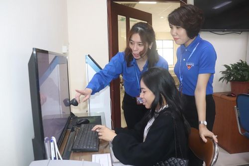 Cổng dịch vụ công cấp tỉnh còn hạn chế về độ thân thiện với người dùng