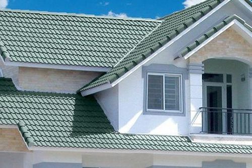 Có phải lắp đặt lan can trên diện tích mái?