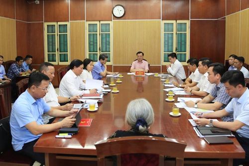Bí thư Thành ủy Hà Nội yêu cầu sớm giải quyết dứt điểm hai vụ việc liên quan đến người có công