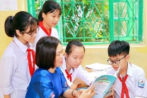 Công chức, viên chức đã đủ sống khi lương tăng?