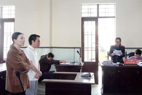 Bản án nghiêm khắc cho 2 cán bộ CDC Lâm Đồng
