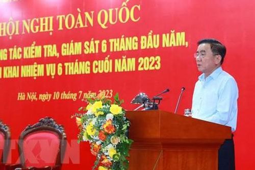 Tiếp tục hoàn thiện cơ chế kiểm tra, giám sát