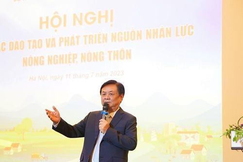 Doanh nghiệp bắt tay trường học đào tạo nghề nông