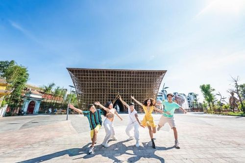 Trên tay 1 triệu đồng đến Grand World 'sống ảo điên đảo' từ ngày sang đêm