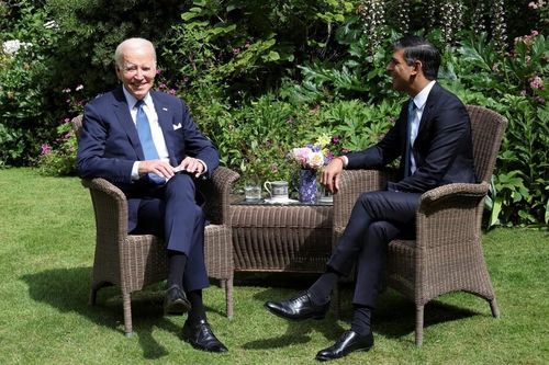 Điểm tin thế giới sáng 11/7: Khai mạc Hội nghị AMM-56, Tổng thống Mỹ thăm Anh, nâng cấp quan hệ Trung Quốc-Solomon