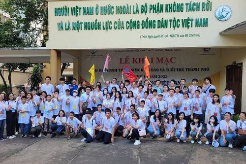 Khai mạc Trại hè thanh thiếu niên kiều bào và tuổi trẻ TP. Hồ Chí Minh