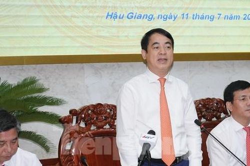 Làm quy trình xử lý Phó chánh Thanh tra 'vào nhà nghỉ với phụ nữ có chồng'