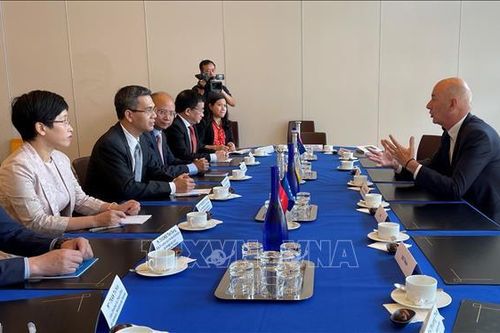 Thúc đẩy hợp tác tài chính Việt Nam - Pháp