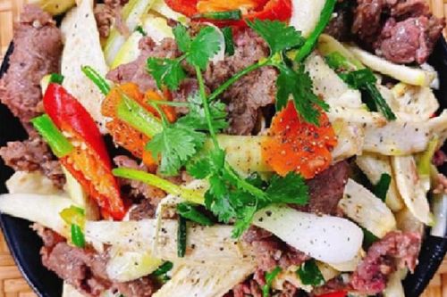 Loại củ mọc dại giờ thành đặc sản thơm ngon, còn có tác dụng hạ mỡ máu