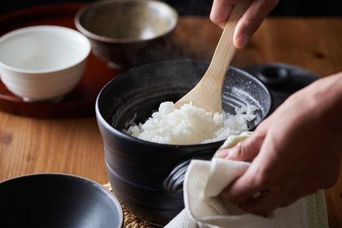 Tại sao người Nhật không còn 'mặn mà' với cơm mà dần chuyển sang bánh mì?