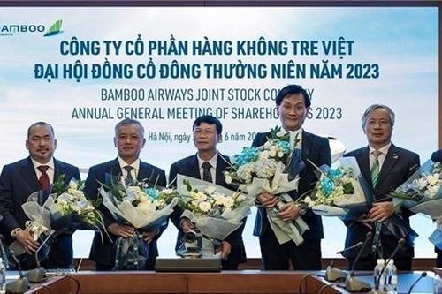 Bamboo Airways thay chủ tịch, tổng giám đốc