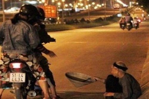 TP. Hồ Chí Minh: Số người lang thang xin ăn tăng 4 lần, có 64 người nước ngoài