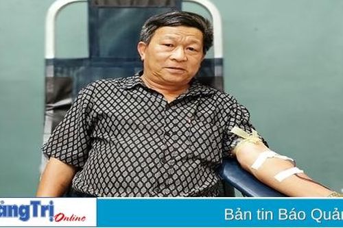 Làm thiện nguyện 'bằng máu'