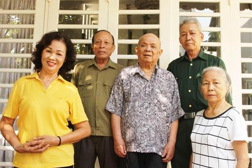 Bữa cơm trong căn nhà Hòa hợp - Bài 1: Đường đến hòa bình