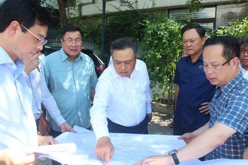 Kiên quyết thu hồi dự án chậm tiến độ để xây trường học