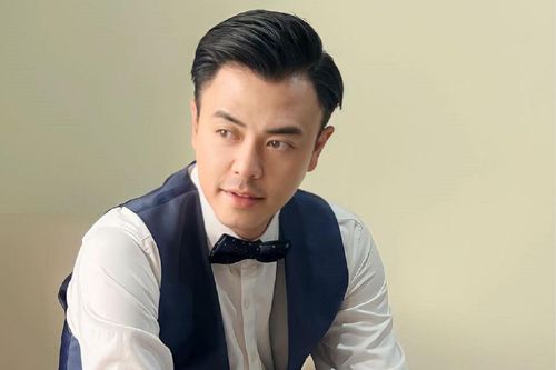 MC Tuấn Tú: Tôi không muốn bị 'đóng đinh' vào dạng vai sống nhờ nhà vợ