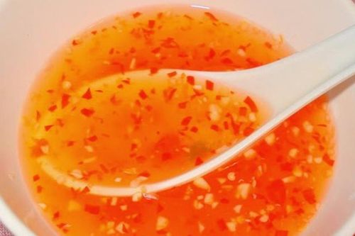 Chữ và nghĩa: Hết nước chấm