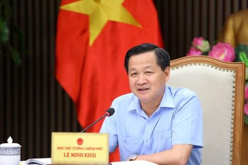 Khẩn trương hoàn thiện, trình Thủ tướng Chính phủ Đề án cơ cấu lại Tập đoàn VNPT trước 15/7