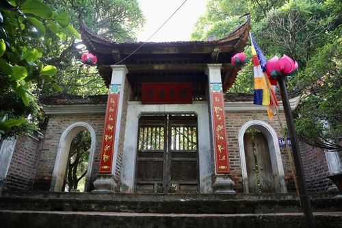Cận cảnh 'Đệ nhất cổ tự' với 34 bảo vật quốc gia ở Hà Nội