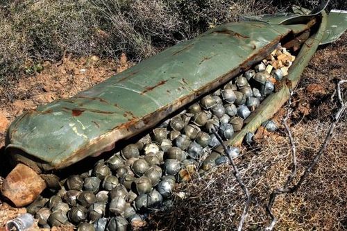 EU ở tình thế khó xử khi Mỹ gửi bom chùm cho Kiev?