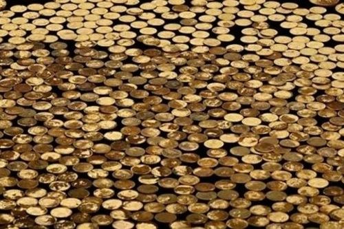 Mỹ: Người nông dân đào được hơn 700 đồng xu cổ bằng vàng, trị giá hàng triệu USD